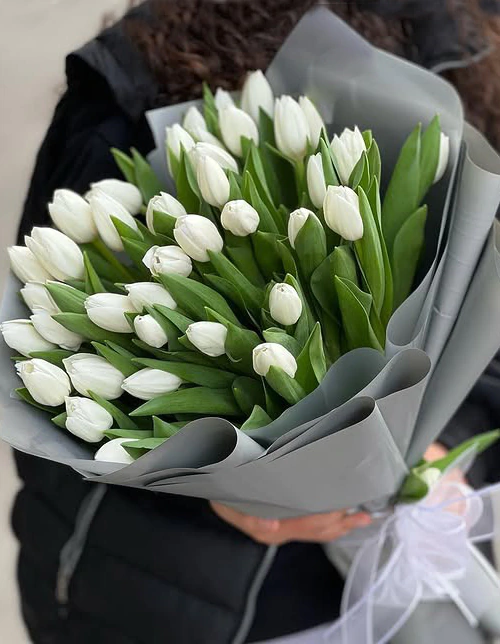 45 Adet Beyaz Lale Buket FG339
